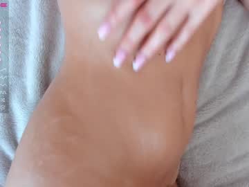 girl cam all day mihanika image #4745918