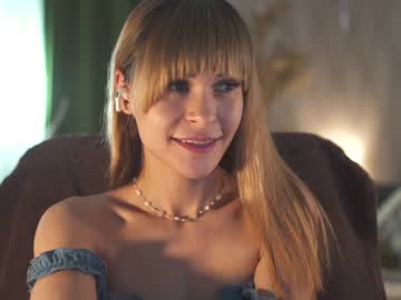 girl cam all day _mirrra_ image #891744