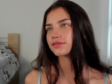 girl cam all day grettabenett_ image #8212750