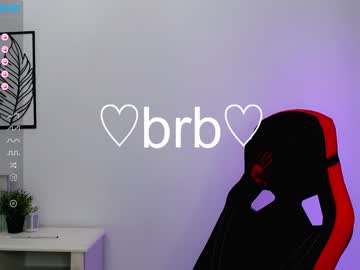 girl cam all day small_blondee image #3797547