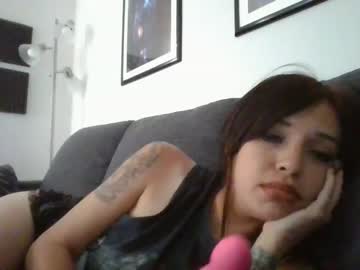 girl cam all day averiecherry image #4919027