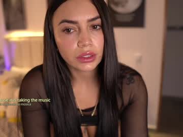 girl cam all day ashlyeroberts01 image #8758183