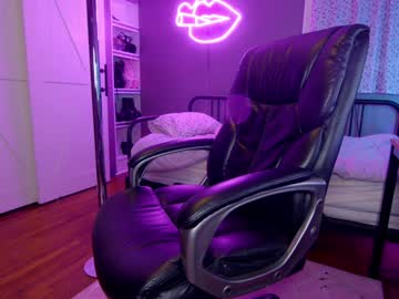 girl cam all day aynmarie image #9078572