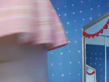 girl cam all day kriskras__ image #8140292