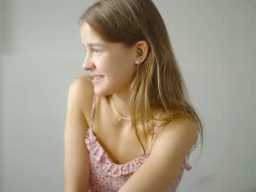 girl cam all day eli_sun image #6119342
