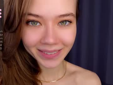 girl cam all day lil_babe_ image #5529907