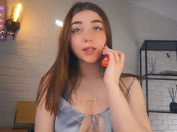 girl cam all day rowenahallman image #8264465