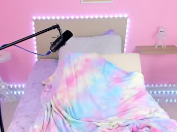 girl cam all day little_effy18 image #3088803