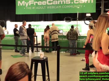 couple cam all day honeyand_thebear image #332669