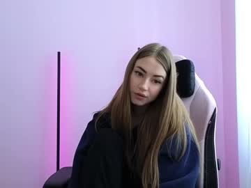 girl cam all day strawberryjamx image #4130929