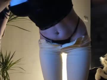 girl cam all day sofiaandwonderland image #2301366