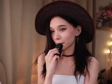 girl cam all day riskyproject image #7017455