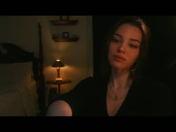 girl cam all day cinnabelle image #915013