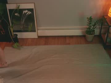 girl cam all day ambientink image #2639807