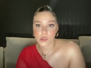 girl cam all day novavangogh image #4738065