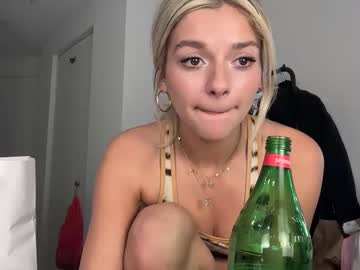 girl cam all day thelexirose image #9335066