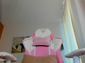 girl cam all day crimson_baby image #8038747