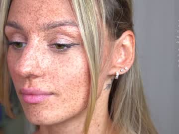 girl cam all day artease image #7459864