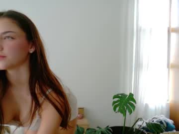 girl cam all day grettabenett_ image #9290020