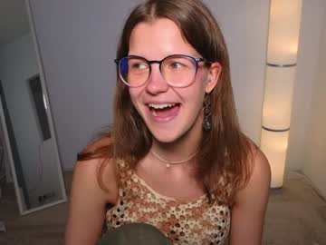 girl cam all day eli_sun image #7146272