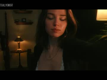 girl cam all day cinnabelle image #916051