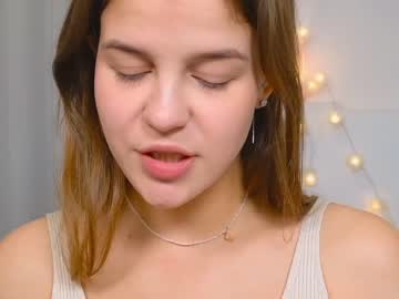 girl cam all day eli_sun image #4017492