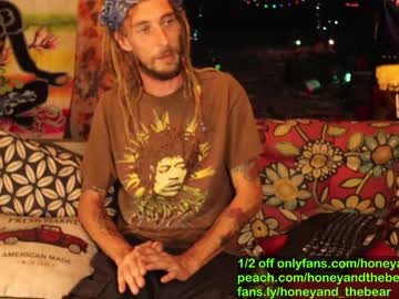 couple cam all day honeyand_thebear image #154128
