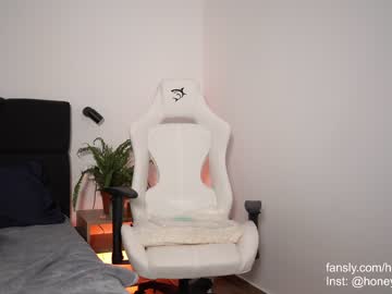 girl cam all day honeyyykate image #7035683