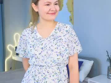 girl cam all day cuteemia__ image #8761861