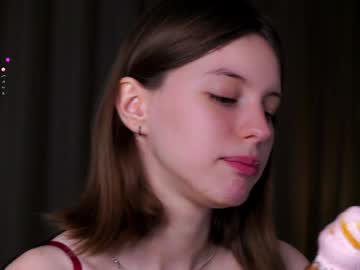 girl cam all day aislyfarran image #7980394