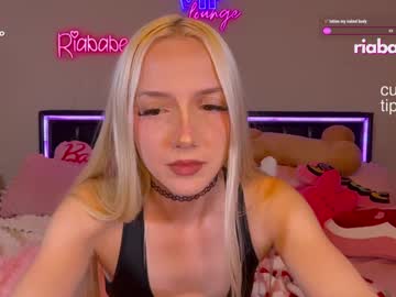girl cam all day riababe image #9264620