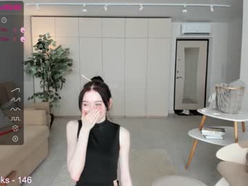 girl cam all day oki_dokie image #4682729