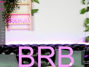 girl cam all day britney_presty image #2110428