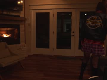 girl cam all day chroniclove image #3921470