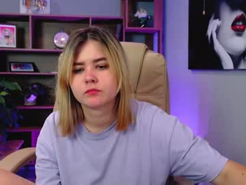 girl cam all day mili_mi image #2324075