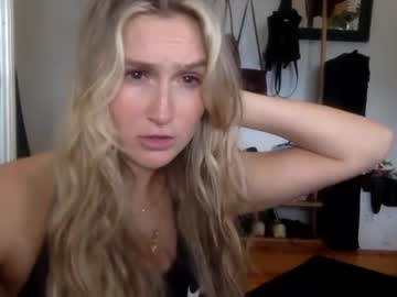 girl cam all day ren_just image #2539956