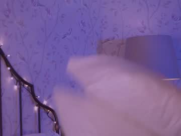 girl cam all day _2strangers image #2035441