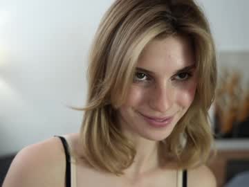 girl cam all day refined_style image #7784211