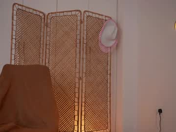 girl cam all day kriss0leoo image #9464090