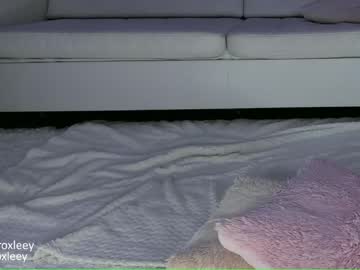 girl cam all day roxy_blue_eyed_ image #739030