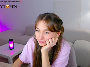 girl cam all day ambertan1 image #8417033