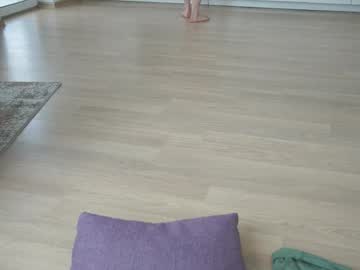 girl cam all day lynnalltop image #9546940