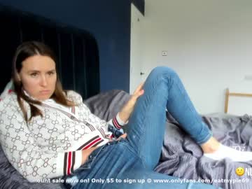 girl cam all day eatmypie69 image #962836