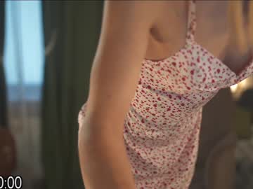girl cam all day _mirrra_ image #502864