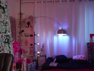 girl cam all day informal_ image #8910689