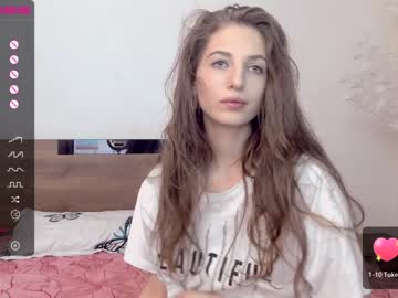 girl cam all day maya20022 image #2093843