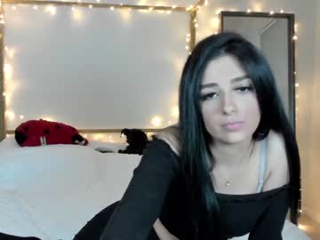 girl cam all day xvno image #3557661