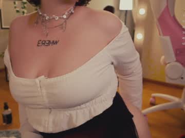 girl cam all day chery_lady22 image #7878636