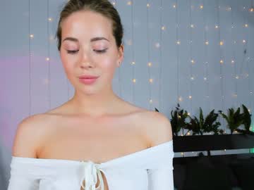 girl cam all day emmi_rosee image #4411778