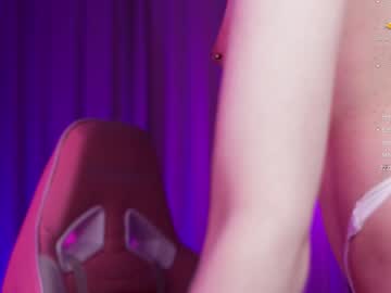 girl cam all day holliwould_ image #6866637